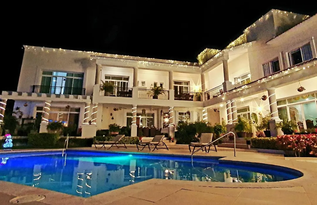 Villa Segovia Cozumel-1
